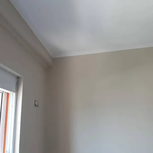 Stukim i plotë i tavaneve dhe mureve