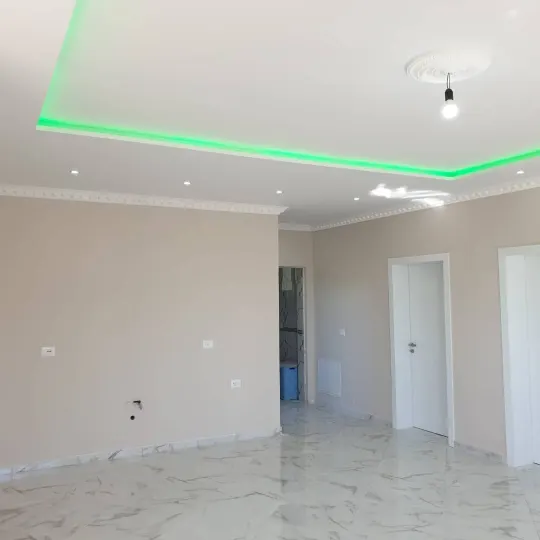 Ndriçim LED i integruar në gips
