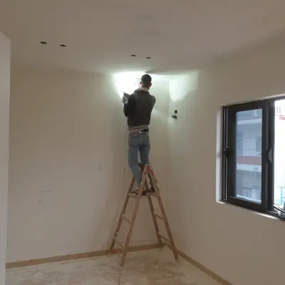 Klodian – Ngjitje pllakash dhe LED